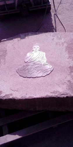 Sculptura-din-piatra-S002