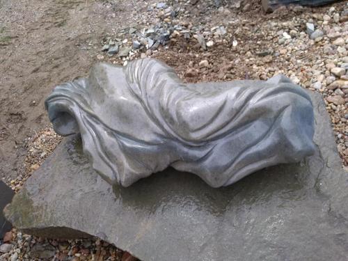 Sculptura-din-piatra-S011