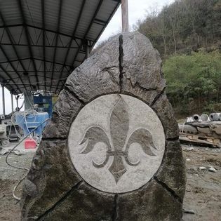 Sculptura-din-piatra-S014