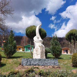Sculptura-din-piatra-S020