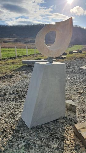 Sculptura-din-piatra-S024