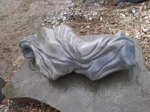 Sculptura-din-piatra-S049
