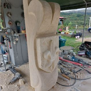 Sculptura-din-piatra-S055